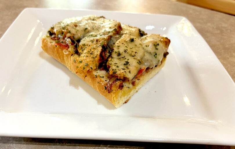 garlic bread and chicken